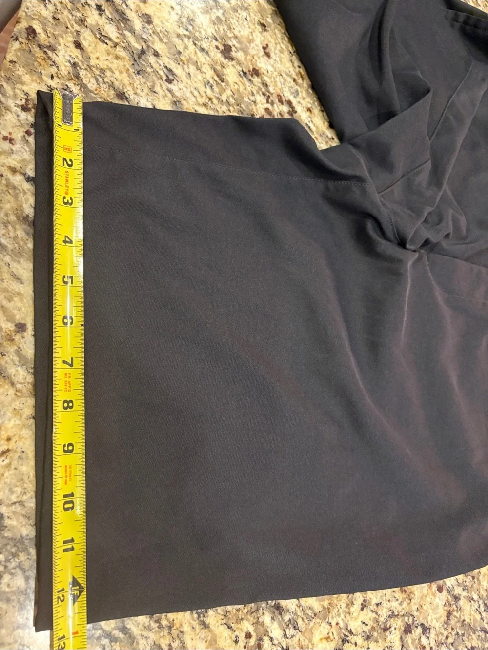 Nike Men's Black Flat Front Dry Fit Performance Golf Shorts sz 40 Waist - Picture 11 of 12
